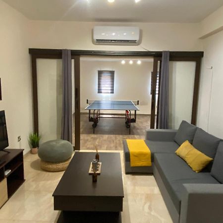 Philip Spacious Apartment Limassol Exterior foto