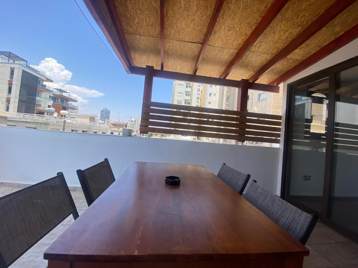 Philip Spacious Apartment Limassol Exterior foto